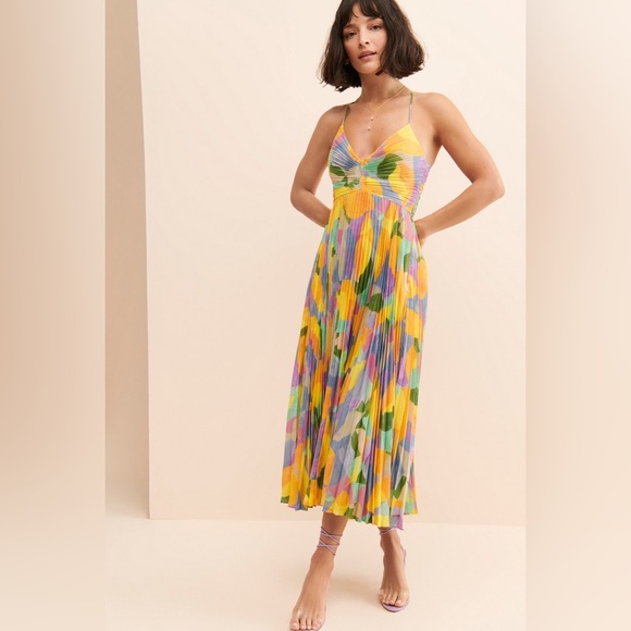 Astr Dresses & Skirts - ASTR Blythe Pleated Cutout Dress
